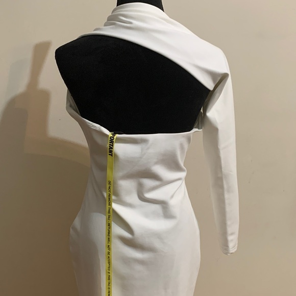 Aliava Chic One-Shoulder White Dress - Picture 5 of 8